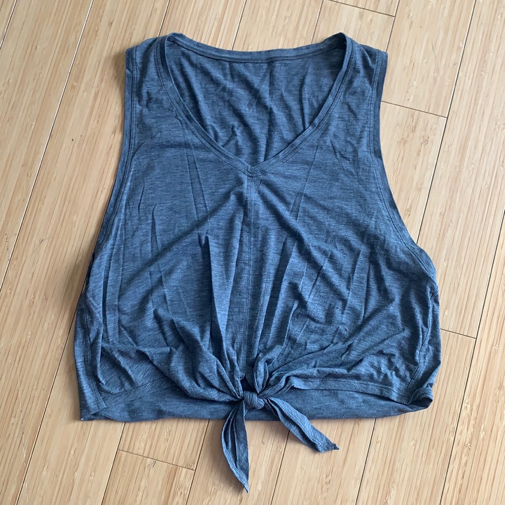 Lululemon grey tied workout top